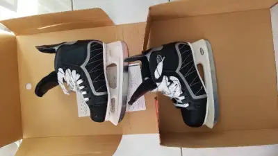 Hespeler Hockey Skate, Size 6 for senior age boy New in box, View more