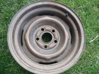 WANTED Ford steel rims 14x6