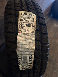 4 pneus 225/70r14 neuf dean ( ideal pour remorque)