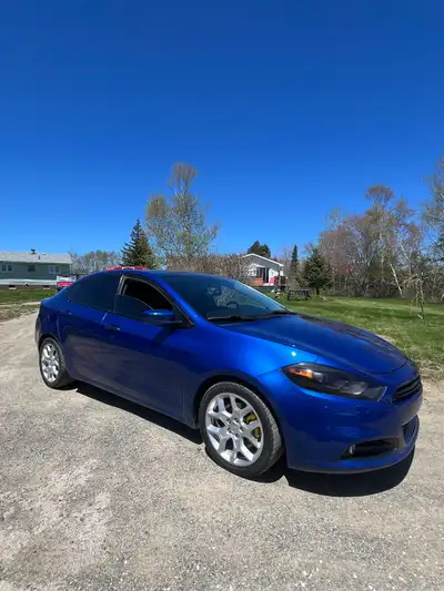 Dodge dart sxt, inspected until July 2027 with slip, 6 speed standard clutch grabs good, 4 new tires...