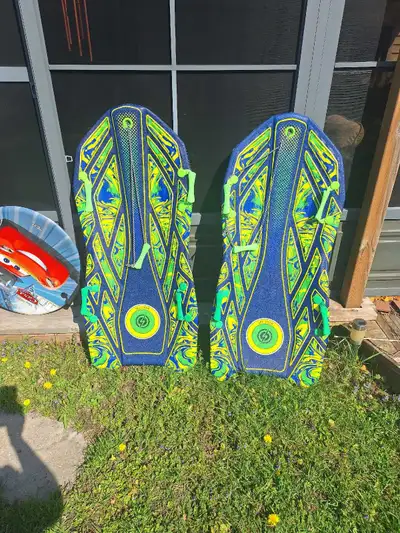brand new snow sled never used, View more