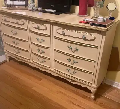 Twin bedroom set, View more