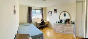 Large bed room available in Bayshore and Carling area immediately . Very quiet and ideal place for s...