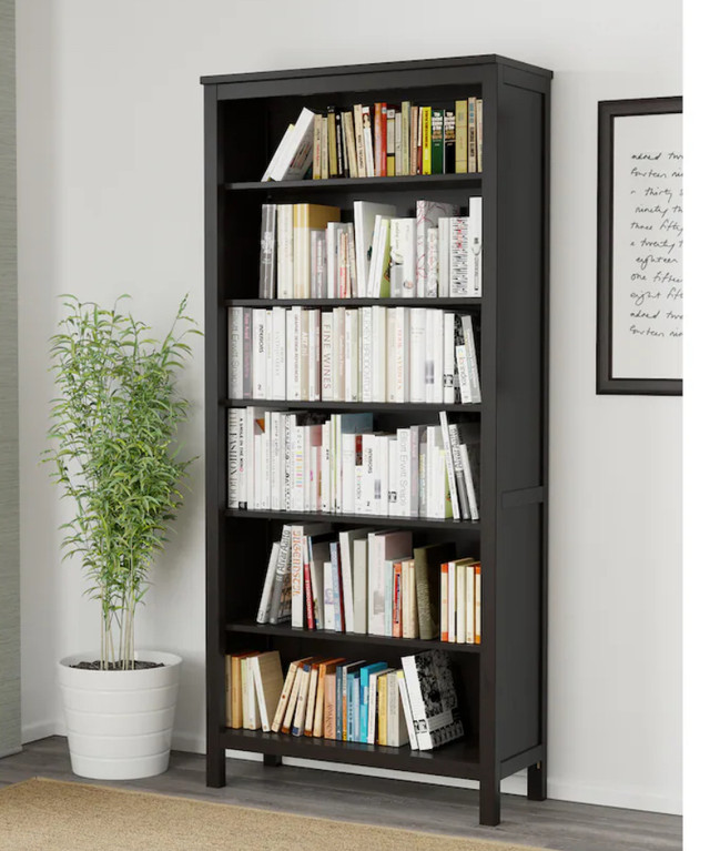 IKEA hemnes bookshelf (retail price 300$ + tax) in Bookcases & Shelving Units in Markham / York Region - Image 2