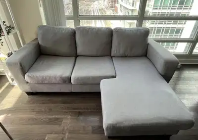 Great condition removable sectional couch from structube. Pick up at Spadina/bremmer