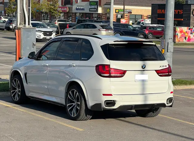 Ride share - Ottawa to Toronto Sunday Oct 11 @ 1:30 pm