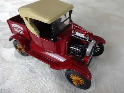 Ford 1920's Model T Cargo Van/1:32/diecast model collectible for sale 1920's Ford Model T Cargo Van...