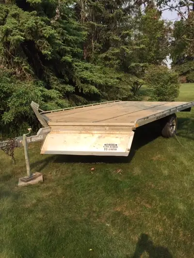 14' V-Nose Aluminum Sled/Quad Trailer with ramps Drive on/Drive off, spare tire, LED lighting Ski Do...