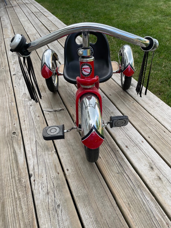 Roadster Roadmaster tricycle Kids Ottawa Kijiji