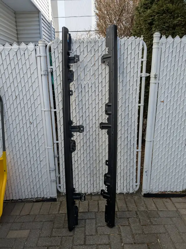 Rock Rail - Barre protrectrice pour Jeep Wrangler in Auto Body Parts in Longueuil / South Shore - Image 2