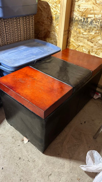 Storage ottoman/ table