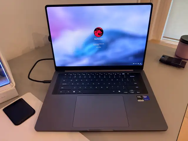 Samsung book 6 ultra 32 gb 1 tb in Laptops in St. Catharines - Image 3