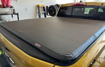 Bison tonneau soft tri fold cover. Bought it a couple months ago. In great condition. Fits 2015-2025...