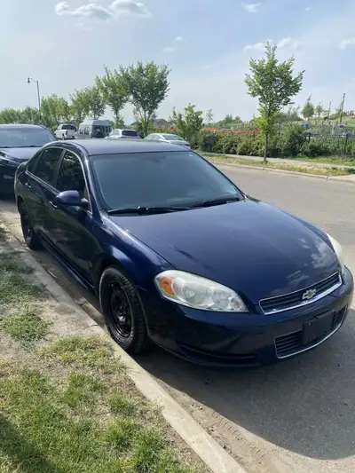 Selling my 2009 CHEVROLET IMPALA LT active status 3.5L V6 engine 297000 KM automatic - No mechanical...