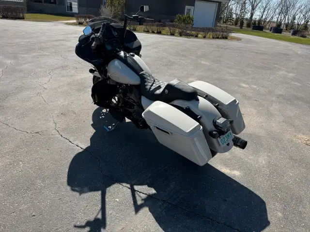 2023 road glide st in Sport Touring in Regina - Image 4