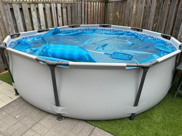 Swimming pool  for 300$ in Activities & Groups in Markham / York Region - Image 2