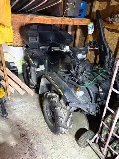 2020 yamaha kodiak 700 ESP SE 1880 km on the bike 102.6 hrs needs a new winch bikes basically new 10...