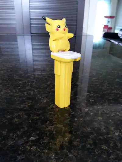 Pez pikachu, pez pokemon pikachu, pez de collection pikachu, View more