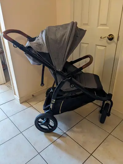 Peg Perego AGIO Z3 Jogging Stroller, made in Italy, View more