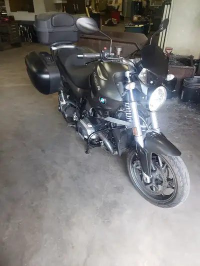 2012 BMW R1200R with only 20650 km . Excellent condition, has wunderlich crash bars, cylinder head p...