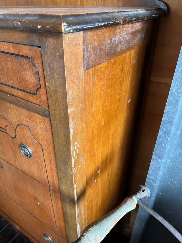 Antique dresser on wheels in Dressers & Wardrobes in Norfolk County - Image 2