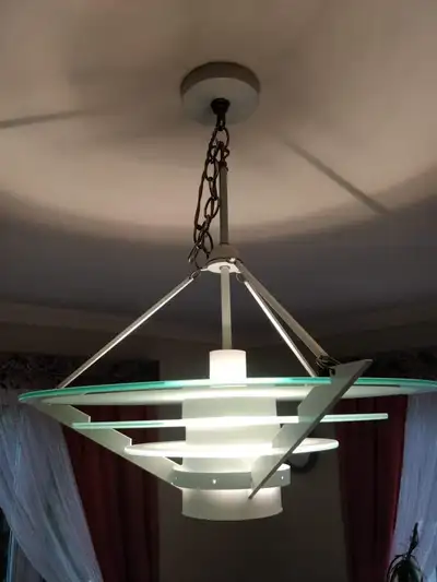 Luminaire (plafonnier) vintage pour la cuisine. Ampoule halogène, View more