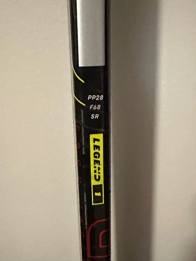 used 4 times Sherwood left handed hockey stick in Hockey in Mississauga / Peel Region - Image 7