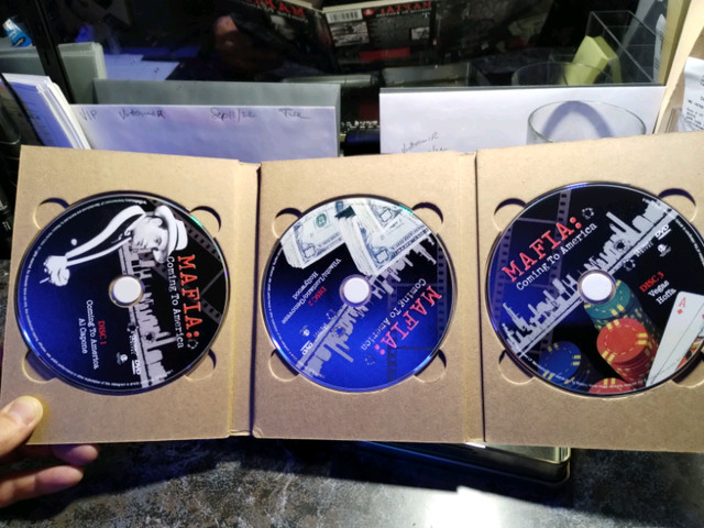 Mafia: coming to America 3 set DVD's tin box  in CDs, DVDs & Blu-ray in Markham / York Region - Image 3