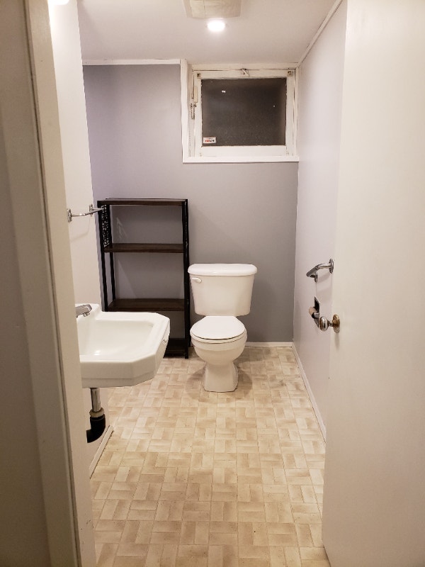 One Bedroom basement, North Shore available September 1st Long Term