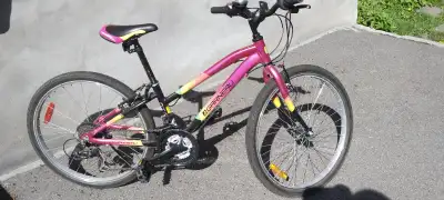 Vélo Garneau enfant 24 pouces très bon état, View more