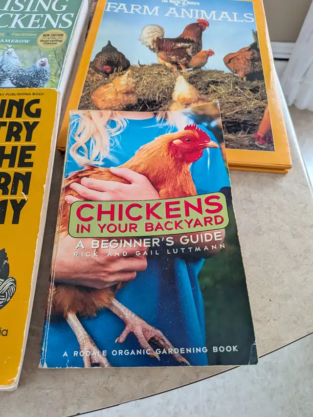 Books b on chickens523049804183654404