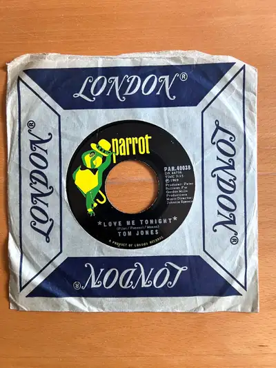 Vintage TOM JONES Love Me Tonight/Hide and Seek 1969 45rpm 1969 Parrot/London Records See other item...