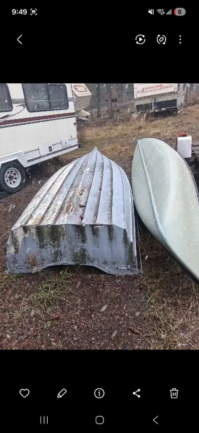 Fiberglass boat, no leaks, its dirty, but good to go, im cleaning up the yard its gotta go 350 obo