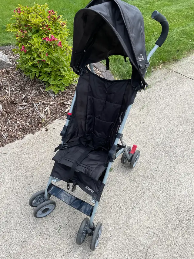 Stroller in Strollers, Carriers & Car Seats in Windsor Region - Image 3