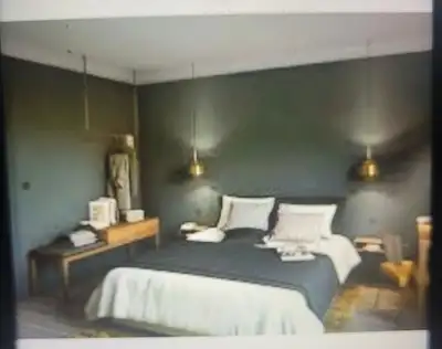 GRANDES CHAMBRES  MEUBLÉS À LOUER À  MONTRÉAL