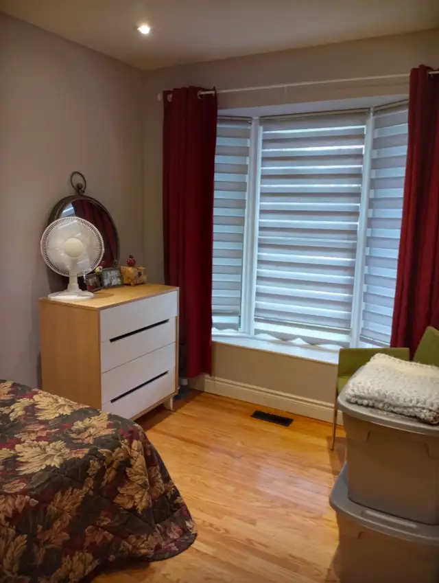 RENT A ROOM AT YONGE AND STEELES NEAR CENTER POINT MALL