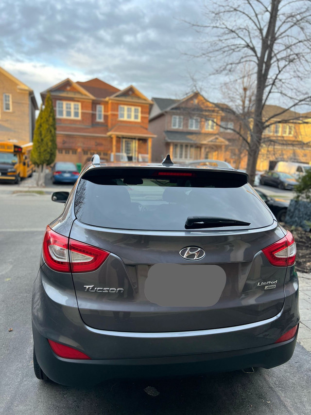 Hyundai Tucson 2015 AWD in Cars & Trucks in Mississauga / Peel Region - Image 2