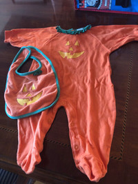 Osh Kosh Halloween Pumpkin Outfit Size 6 months