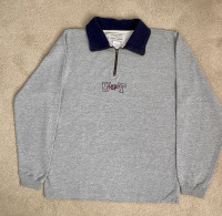 Men’s U of T sweater, XL