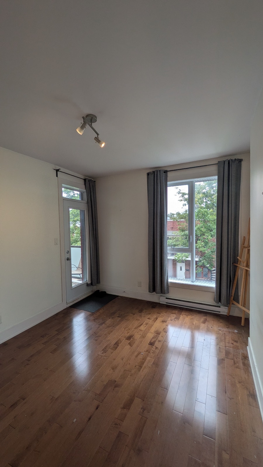 Grand 4 ½ / 2 chambres - Villeray — photo 3