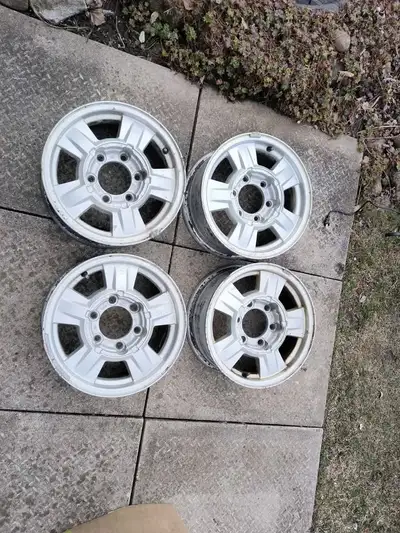 Bought these rims to use them as winter rims on my mom's truck, but ended up picking up another set....