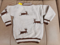 New holiday sweater size 6/7