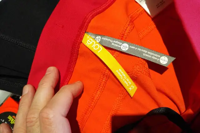 Lole Leggings in Women's - Bottoms in Markham / York Region - Image 6