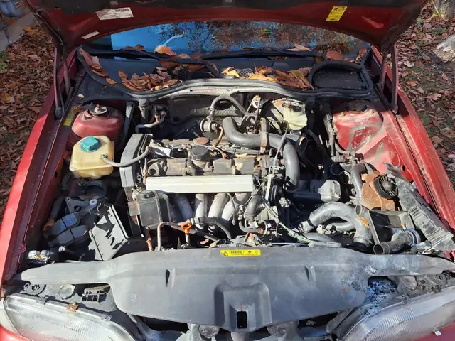 Volvo S70 T5 Manual 1998 - For Parts in Cars & Trucks in Ottawa - Image 10