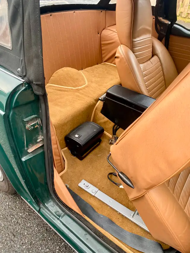 Triumph TR250 - 1968 in Classic Cars in Vancouver - Image 8