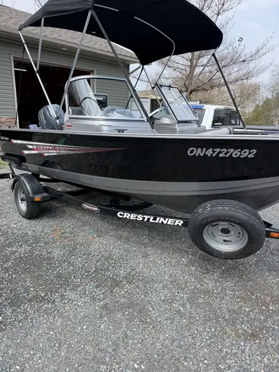 2015 Crestliner Vision 1600.and trailer. 2021 Yamaha 70hp. Only 28 hours on motor. Full console. Bim...