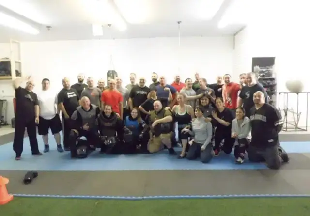 Montreal Self-Defense / Boxing / Kickboxing/ Grappling Courses64650799833474123