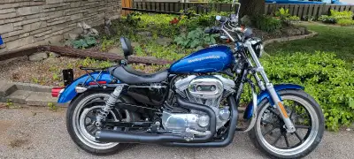 2016 Harley-Davidson Sportster Superlow XL883L. Only 6919 km's. Stage one has been done with a Bassa...