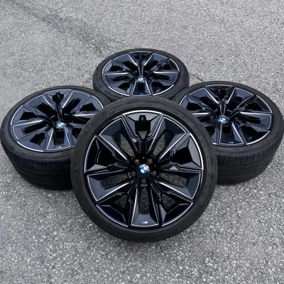 Style 909M 21" Staggered BMW 7 Series - i7 - X3 Original jet-black *M-Sport* Rims with TPMS and Brid...