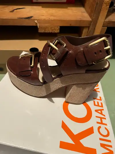 Ugg Modern Vintage Michael Kors, View more